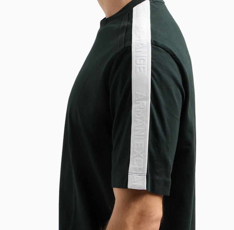 Armani Exchange
T-SHIRT SCHWARZ GESTREIFT